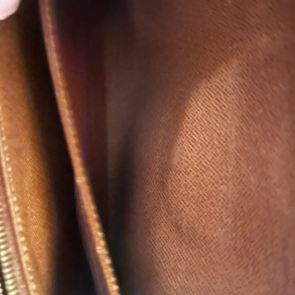 ⭐️Louis Vuitton Monogram Boetie Authentic - Great condition! - Picture 5 of 12